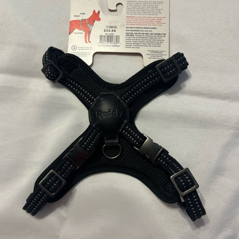 NWT DOG HARNESS